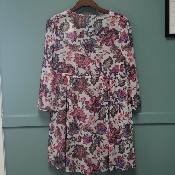 Sheer tunic - Picture 2 of 2